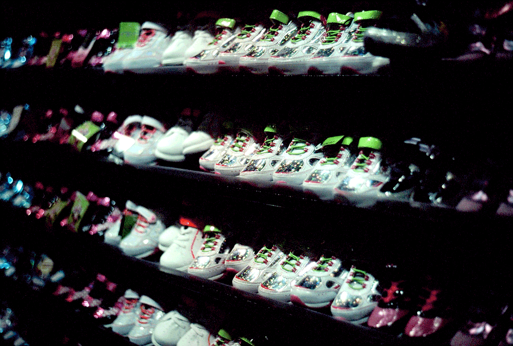 35MM-FILM-PHOTOGRAPHY-Princess_Shoes
